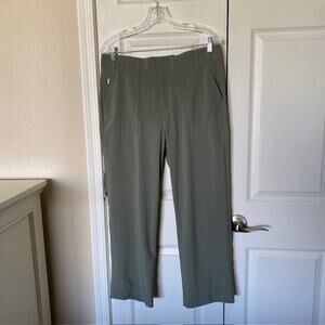 Athleta Women's Straight Leg Pants - Olive Green